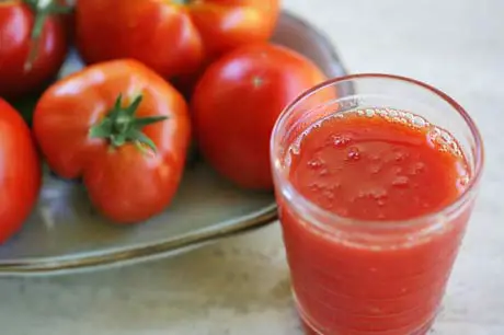 suco de tomate unhas frageis